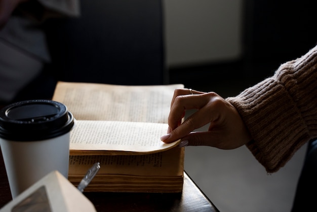 奥迪a4变速箱多少钱/2017款奥迪a4变速箱